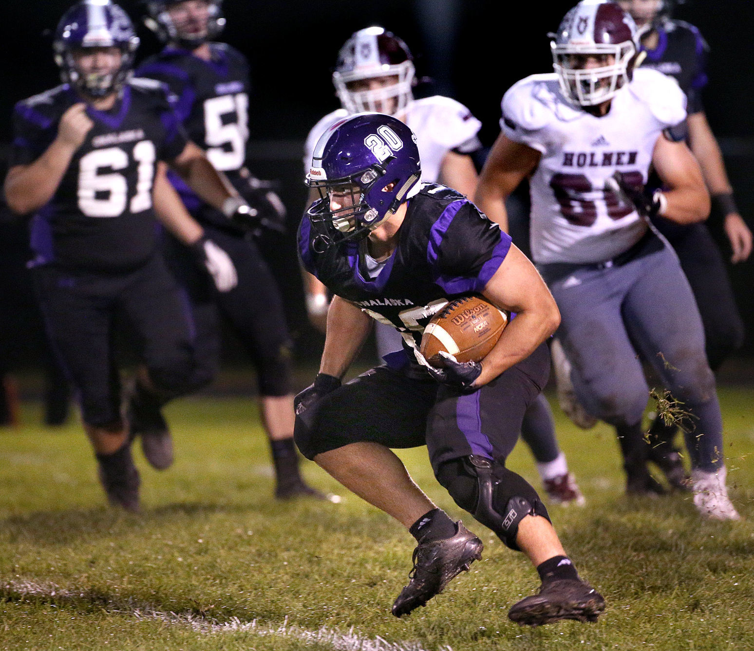 October 18: Holmen vs. Onalaska